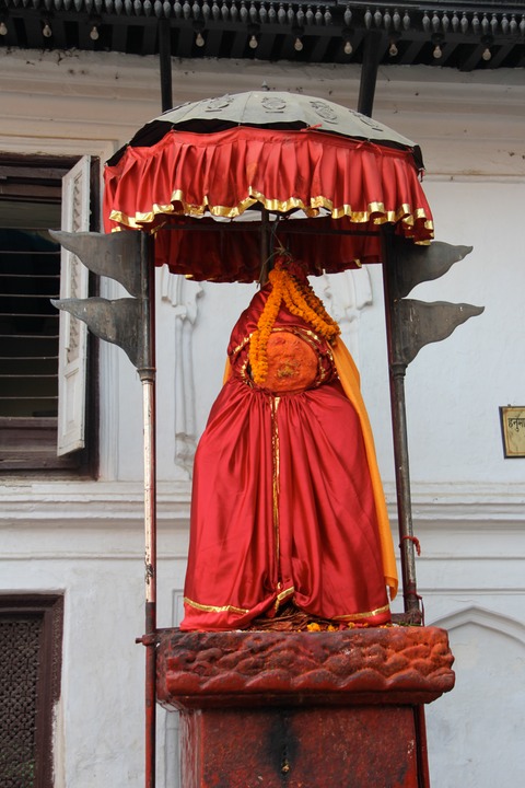 Hanuman Statue, Hindu God depicted as monkey, 1672