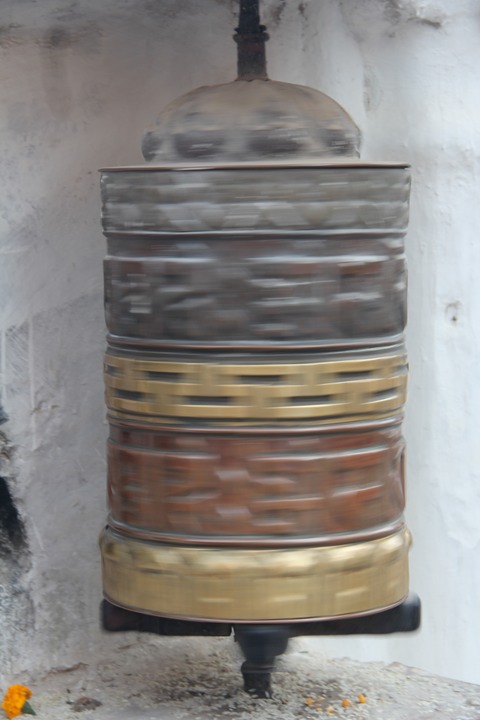 Spinning prayer wheel