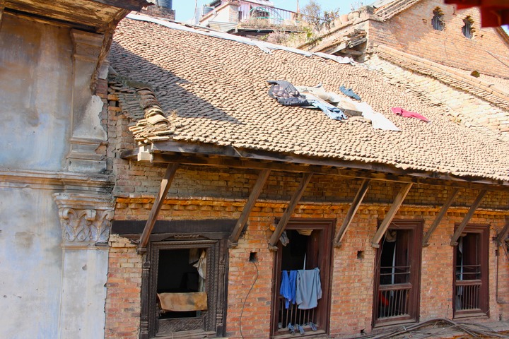 Drying laundry on the rooftop